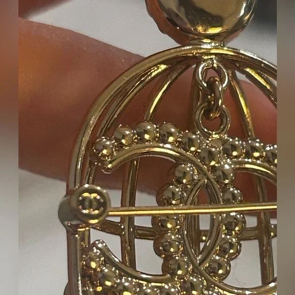 CHANEL Birdcage Brooch Gold with Crystal and Pearl Accent
